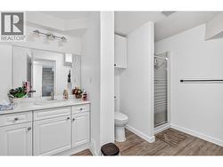 Bathroom in suite - 
