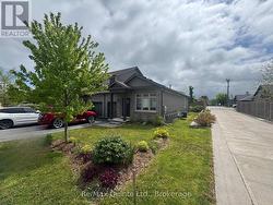 28 CURTIS STREET Prince Edward County (Picton Ward), ON K0K 2T0