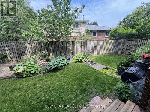 7189 Joliette Crescent, Mississauga, ON - Outdoor