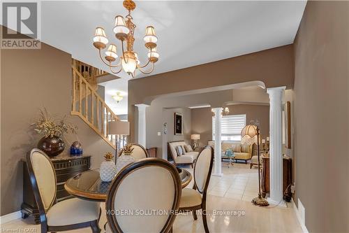 115 Erika Crescent, Hamilton, ON - Indoor Photo Showing Dining Room