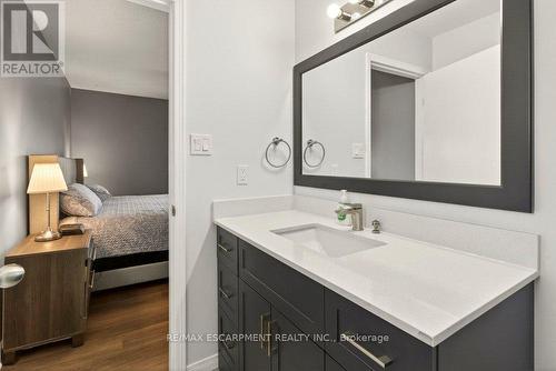 72 Gurnett Drive, Hamilton, ON - Indoor Photo Showing Bathroom