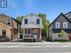 1758 SCOTT STREET  Ottawa, ON K1Y 2N6