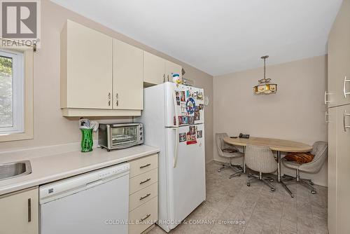 1758 Scott Street, Ottawa, ON - Indoor Photo Showing Kitchen