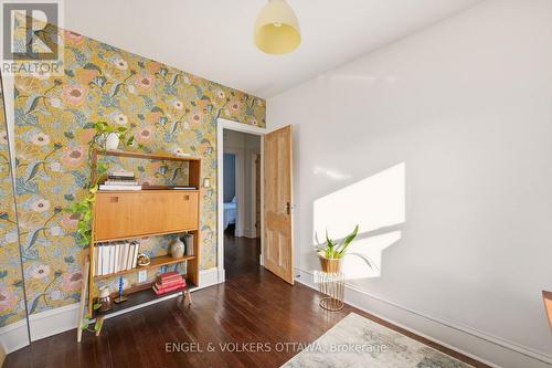 176 Hinton Avenue N, Ottawa, ON - Indoor Photo Showing Other Room