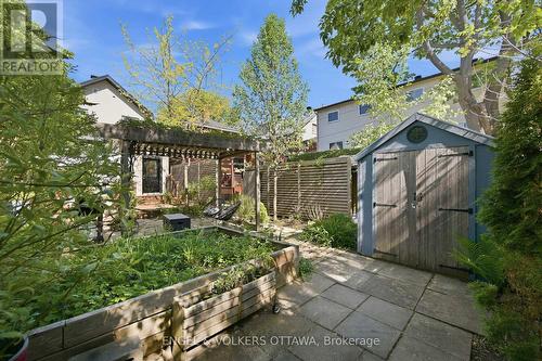 176 Hinton Avenue N, Ottawa, ON - Outdoor