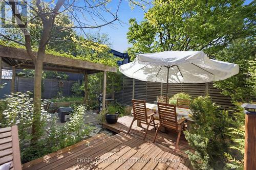176 Hinton Avenue N, Ottawa, ON - Outdoor With Deck Patio Veranda