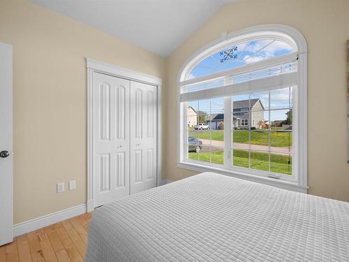 5 Townview Crescent, Cornwall, PE 