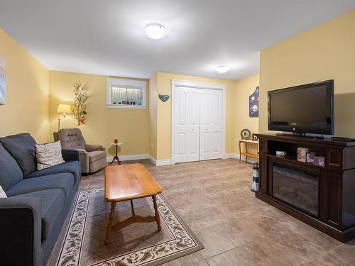 5 Townview Crescent, Cornwall, PE 