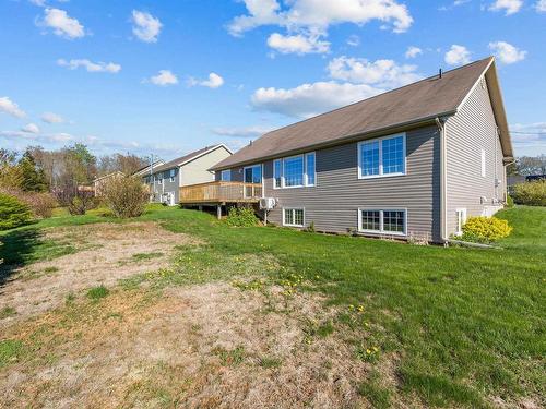 5 Townview Crescent, Cornwall, PE 