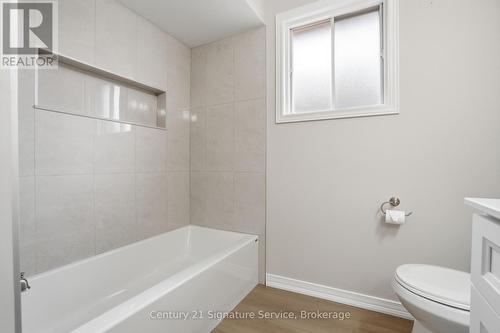 3811 Densbury Drive, Mississauga, ON - Indoor Photo Showing Bathroom