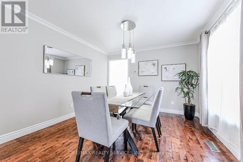 10 St Mark Place, Brampton, ON - Indoor Photo Showing Dining Room