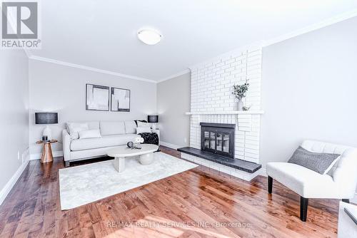10 St Mark Place, Brampton, ON - Indoor Photo Showing Living Room With Fireplace