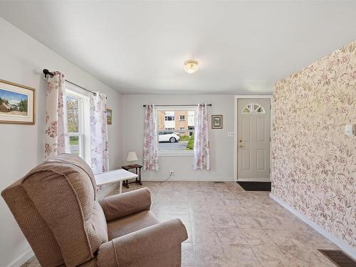 42 Jackson Road, Dartmouth, NS 