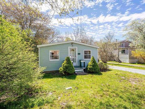 42 Jackson Road, Dartmouth, NS 
