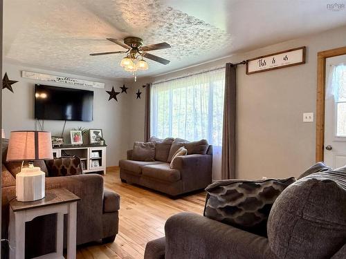 500 242 Highway, River Hebert, NS 