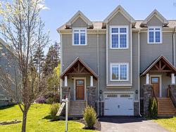 75 Bently Drive  Halifax, NS B3S 0C4