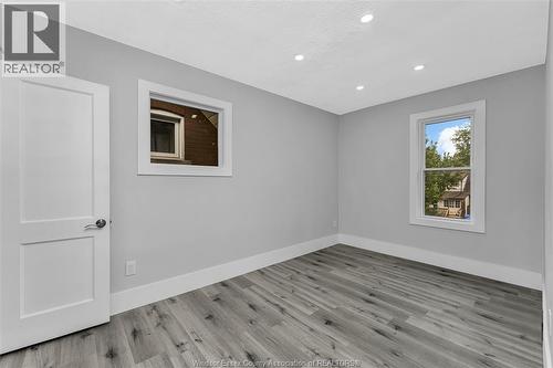 1525 Dougall, Windsor, ON - Indoor Photo Showing Other Room