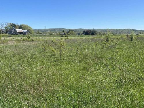 7017 Highway 1, Belleisle, NS 