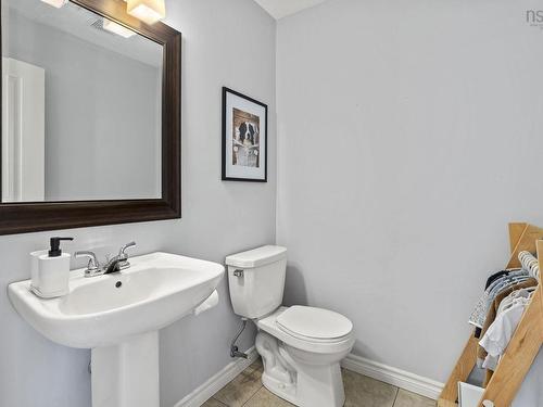 77 Katrina Crescent, Halifax, NS 