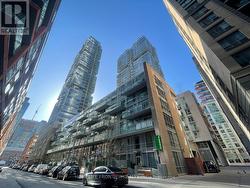 1606 - 30 NELSON STREET Toronto, ON M5V 0H5