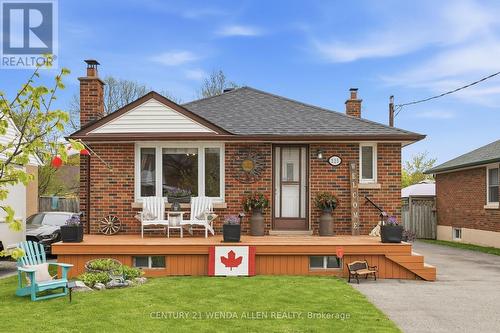 325 HIGHLAND AVENUE  Oshawa, ON L1H 6B1