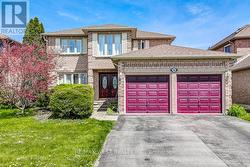39 BRAEBROOK DRIVE Whitby, ON L1R 1V3
