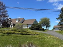 4819 Highway 7 Salt Springs, NS B2G 0B4