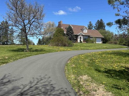 4819 Highway 7, Salt Springs, NS 