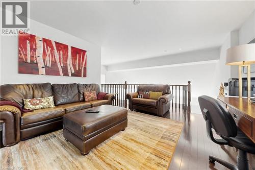 4176 Saunders Crescent, Burlington, ON - Indoor Photo Showing Living Room