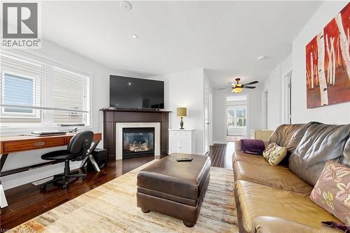 4176 Saunders Crescent, Burlington, ON - Indoor Photo Showing Living Room With Fireplace