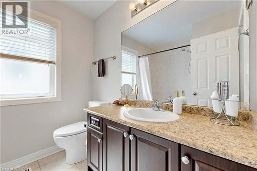 4176 Saunders Crescent, Burlington, ON - Indoor Photo Showing Bathroom