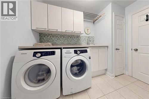 4176 Saunders Crescent, Burlington, ON - Indoor Photo Showing Laundry Room