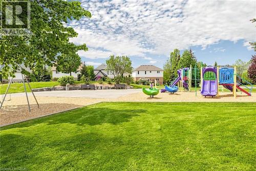 4176 Saunders Crescent, Burlington, ON - Outdoor