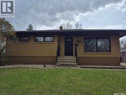 4515 Sherwood DRIVE  Regina, SK S4R 3B3