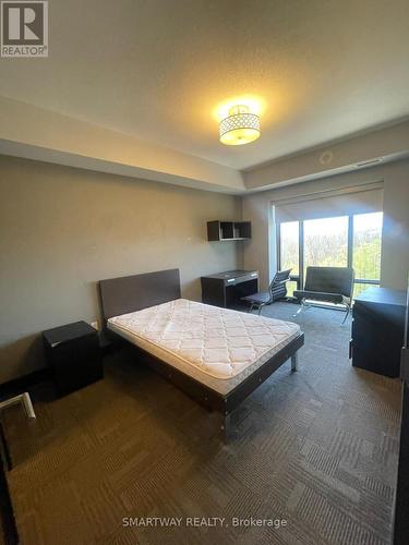 913 - 1235 Richmond Street, London East, ON - Indoor Photo Showing Bedroom