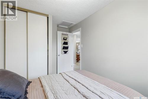 782 Hayworth Crescent N, Regina, SK - Indoor Photo Showing Bedroom