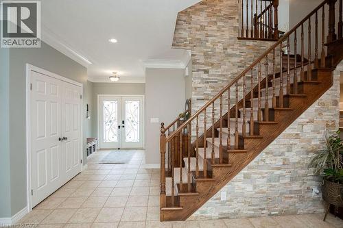 15 Meadowbank Drive, Hamilton, ON - Indoor Photo Showing Other Room