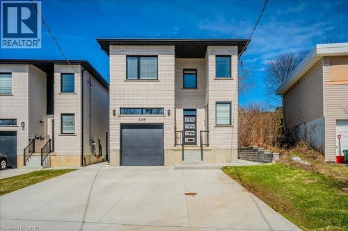 498 KARN Street  Kitchener, ON N2M 2C1