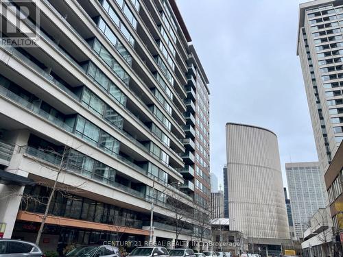533 - 111 ELIZABETH STREET  Toronto, ON M5G 1P7