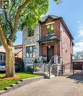 313 ROBINA AVENUE Toronto, ON M6C 3Z2