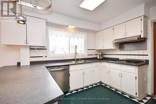 kitchen - 2061 Balharrie Avenue, Ottawa, ON 