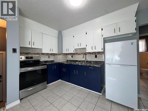 646 Retallack Street, Regina, SK - Indoor Photo Showing Kitchen