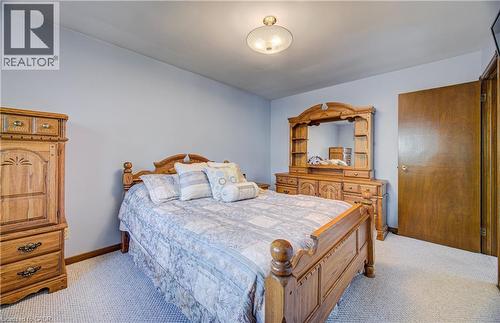 119 Martinglen Crescent, Kitchener, ON - Indoor Photo Showing Bedroom