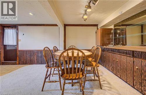 119 Martinglen Crescent, Kitchener, ON - Indoor Photo Showing Dining Room