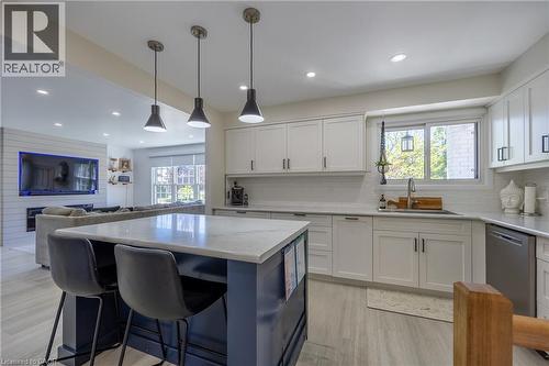 12 Westdale Avenue, Port Dover, ON - Indoor Photo Showing Kitchen With Upgraded Kitchen