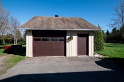 Garage - 