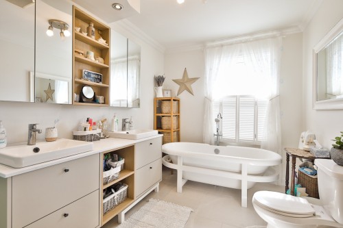 Logement - 150 Av. Amédée-Côté, Rougemont, QC - Indoor Photo Showing Bathroom