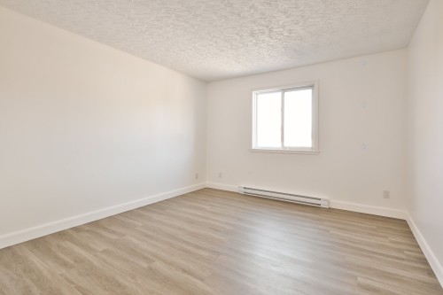 Logement - 150 Av. Amédée-Côté, Rougemont, QC - Indoor Photo Showing Other Room