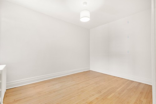 Chambre à coucher - 23-403 Boul. St-Joseph O., Montréal (Outremont), QC - Indoor Photo Showing Other Room