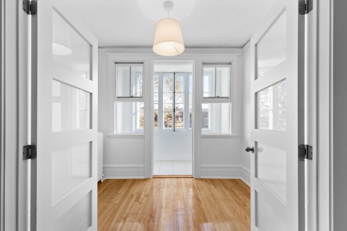 Chambre à coucher - 10-1320 Av. Bernard, Montréal (Outremont), QC - Indoor Photo Showing Other Room